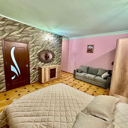 Tadevosyan Guest House Bjni Εξωτερικό φωτογραφία
