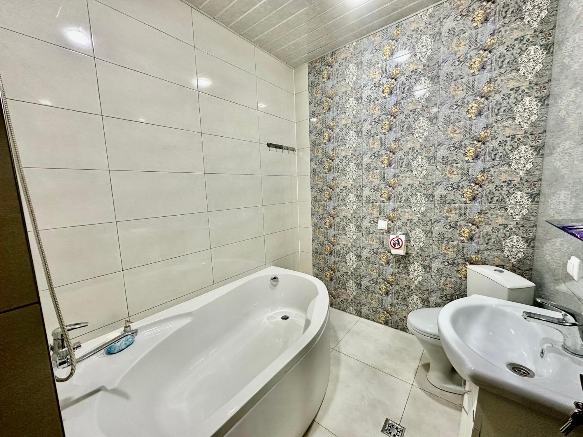 Tadevosyan Guest House Bjni Εξωτερικό φωτογραφία