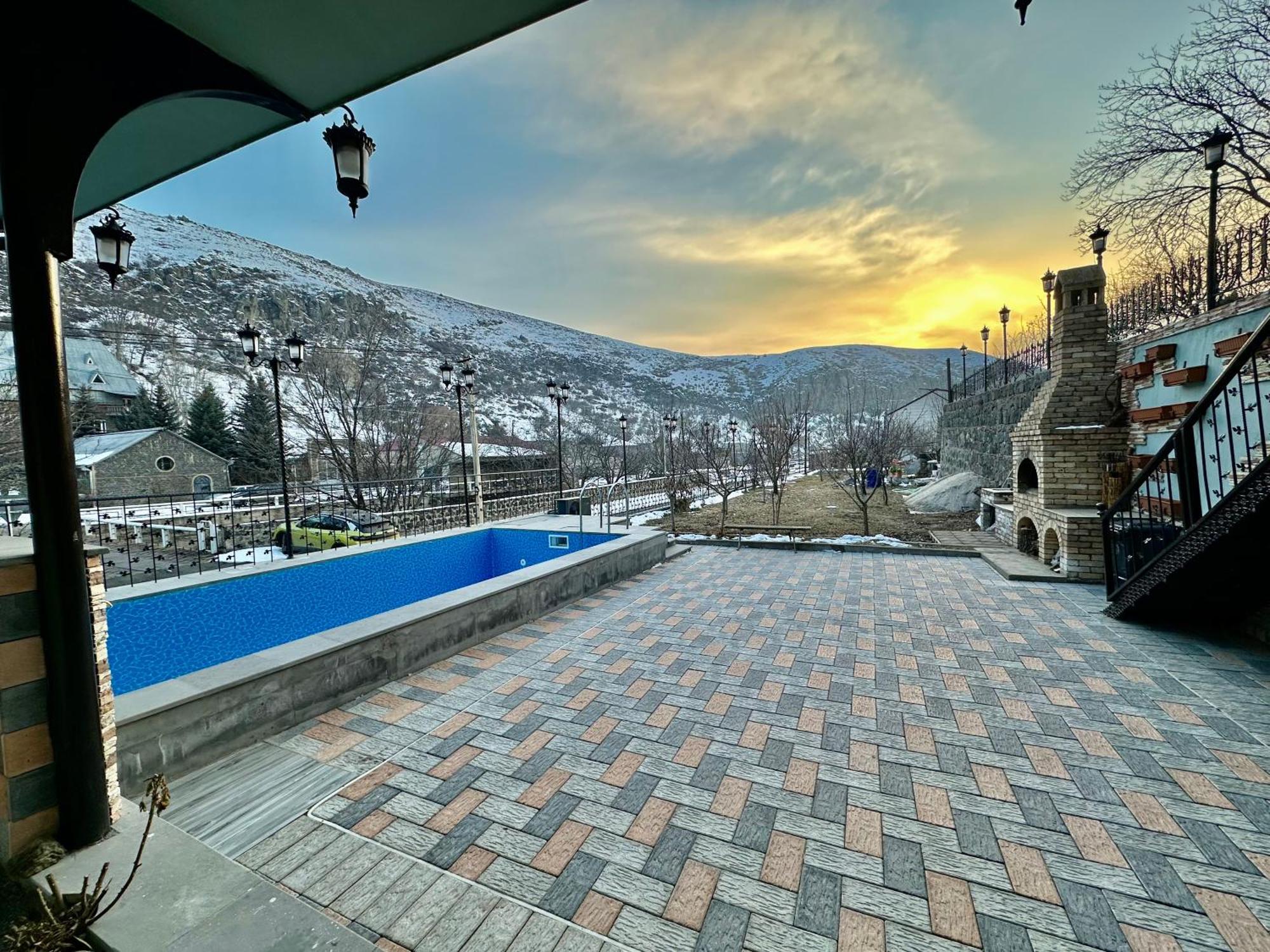 Tadevosyan Guest House Bjni Εξωτερικό φωτογραφία